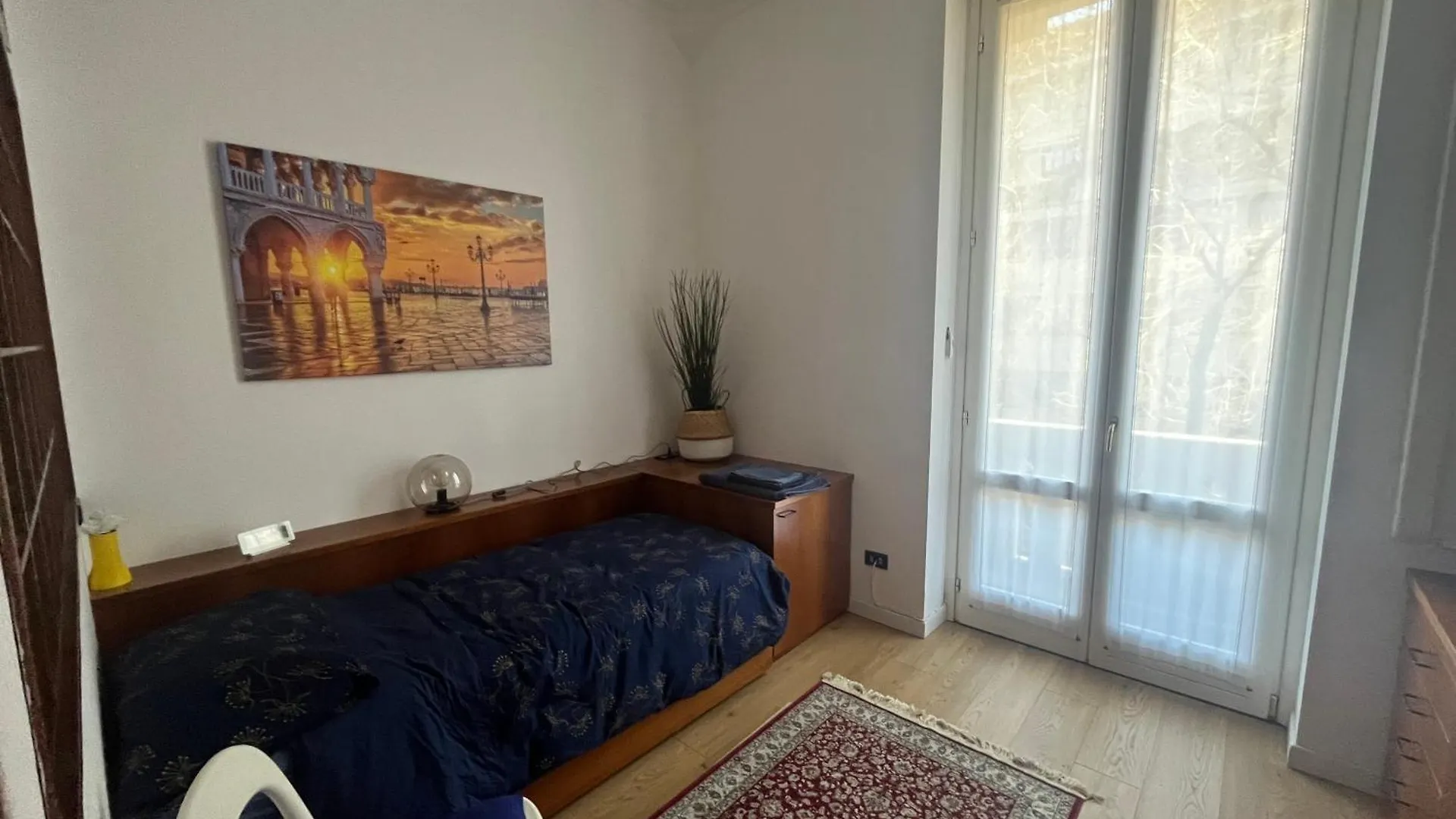 Apartment Porta Venezia Apartament Milan Italy